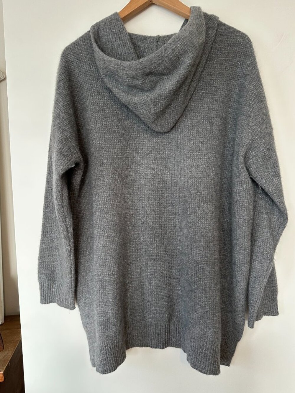 Grey Cashmere Hoodie Sweater - Picture 3 of 4